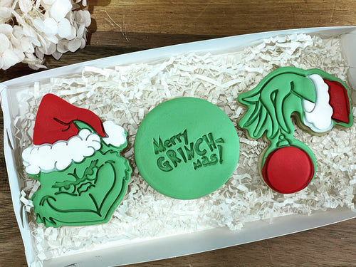 Grinch Cookies with Merry Christmas