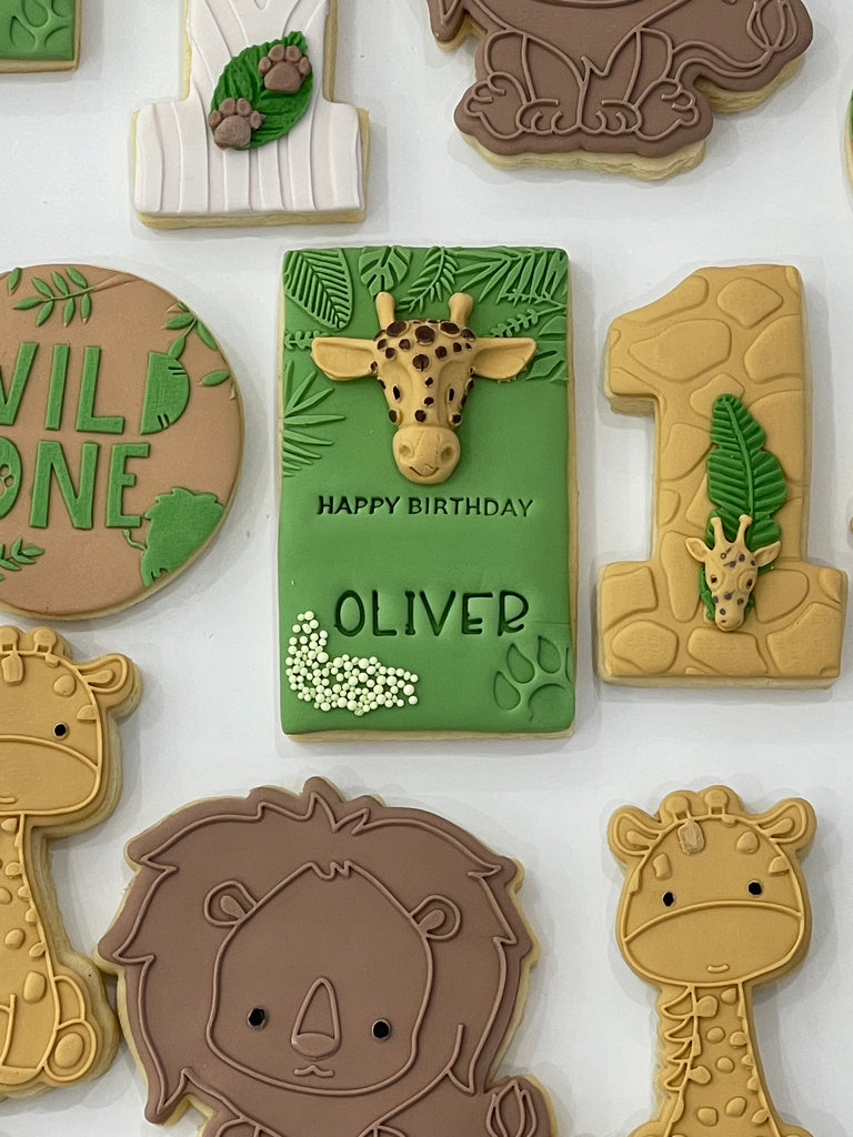 Personalised Giraffe Cookie in Rectangle Green